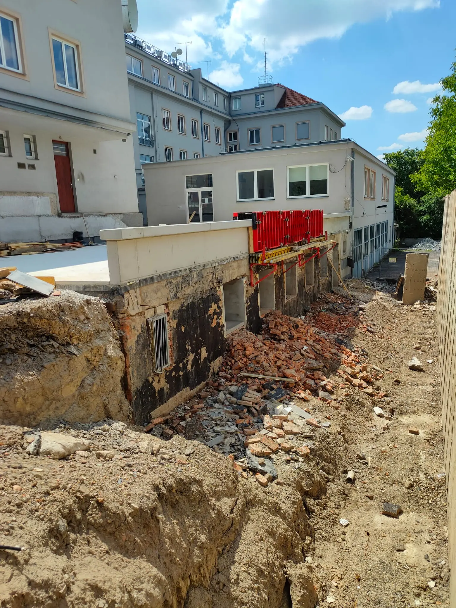 GFÚ AVČR - stavební úpravy 