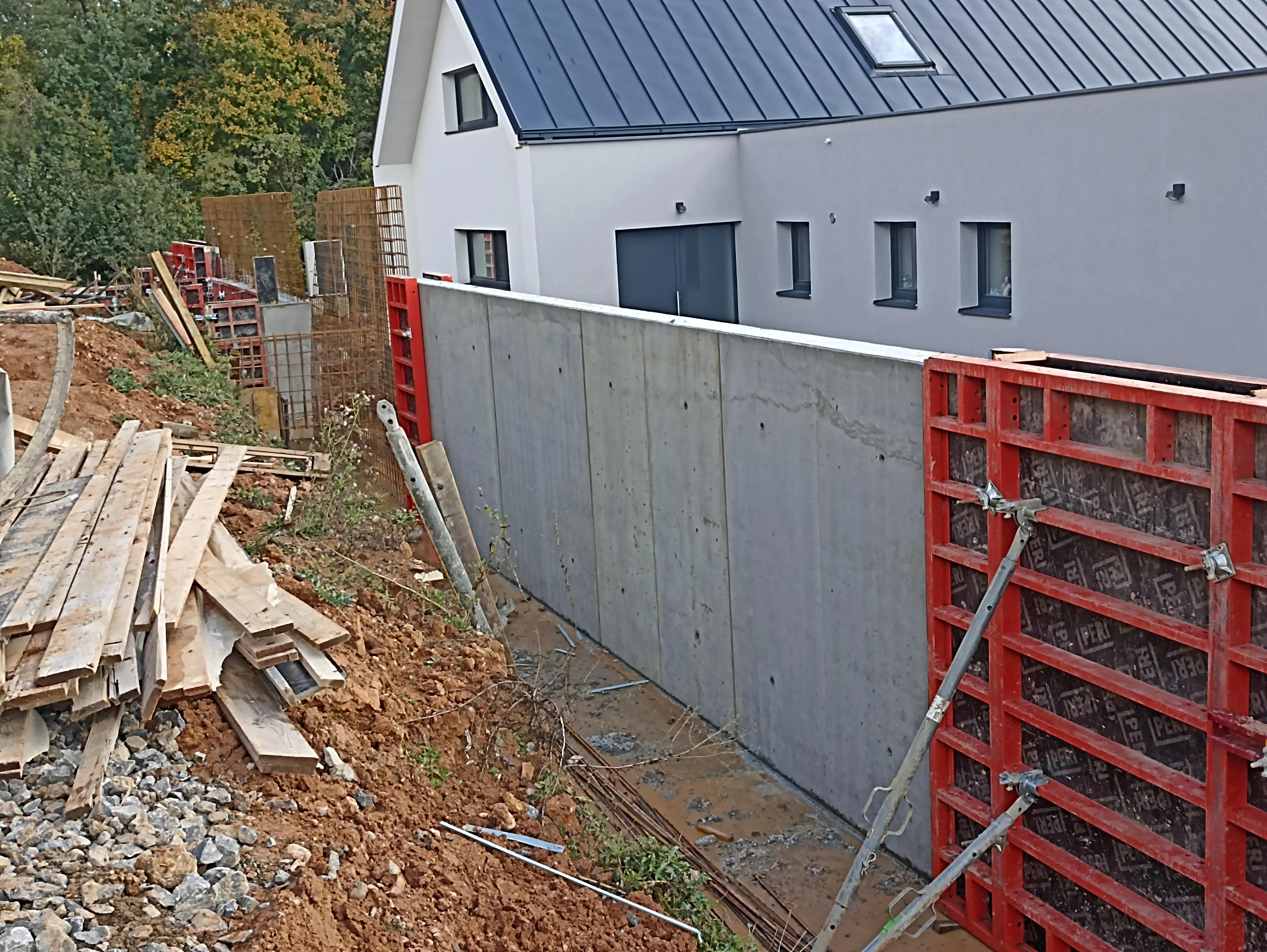 Opěrná stěna Beroun